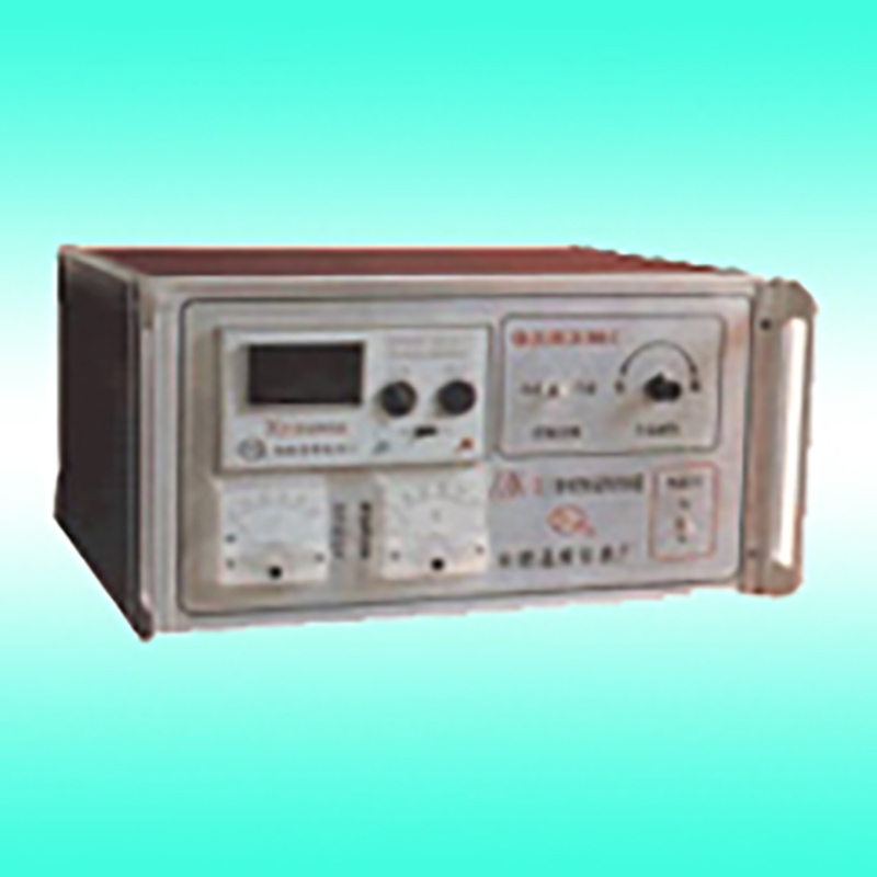 台式成(cheng)套控制箱(xiāng)